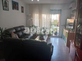 Pis, 101 m², Zona