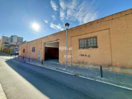 в аренду в Коммерческая недвижимость, 260.00 m²