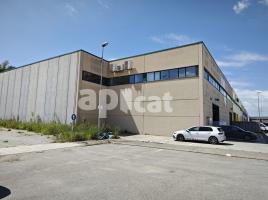 For rent industrial, 1718.00 m², Calle de la Riera