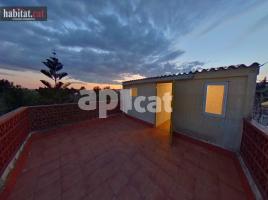  (unifamiliar aïllada), 90.00 m², حافلة قرب والقطار