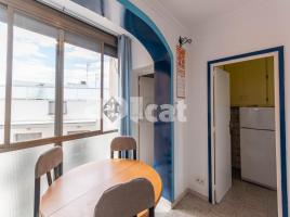 Piso, 66.00 m², cerca de bus y tren