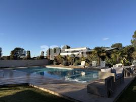 Casa (unifamiliar aïllada), 176.00 m², prop de bus i tren, seminou