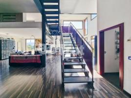  (unifamiliar adossada), 241 m², 九成新, Zona