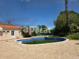 Houses (otro), 191.00 m², near bus and train, almost new, Pasaje del Rescat