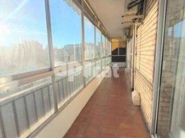 Квартиры, 98.00 m², Рядом с автобусом и метро, Vía Gran Via de les Corts Catalanes