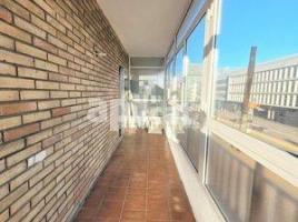 Квартиры, 98.00 m², Рядом с автобусом и метро, Vía Gran Via de les Corts Catalanes