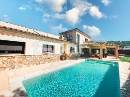  (xalet / torre), 468 m²