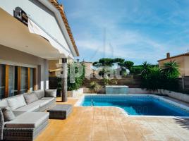 Houses (villa / tower), 204 m²