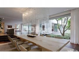  (unifamiliar aïllada), 250 m², جديد تقريبا