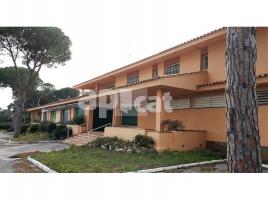 Casa (unifamiliar aislada), 1350 m²