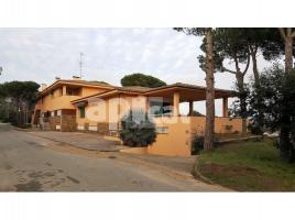 Casa (unifamiliar aislada), 1350 m²