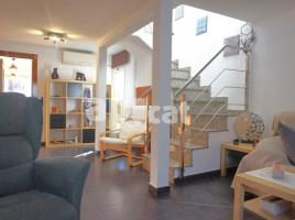  (unifamiliar aïllada), 140 m²