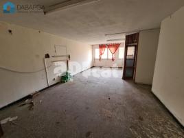 Local comercial, 100.00 m², Calle Bateria