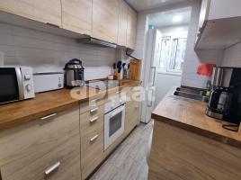 Flat, 75.00 m², near bus and train