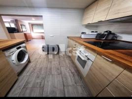 Flat, 75.00 m², near bus and train