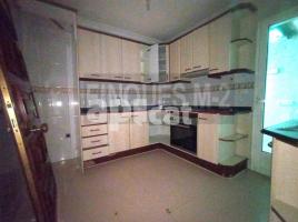 Flat, 88.00 m², Calle del Monestir de Ripoll