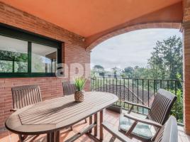 Houses (villa / tower), 245245.00 m², almost new, Calle del Pi