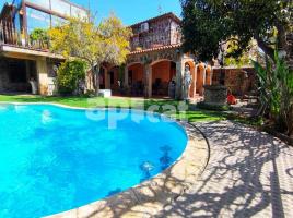 Casa (xalet / torre), 360.00 m², prop de bus i tren, Calle Guilleries