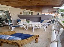 Flat, 48.00 m², near bus and train