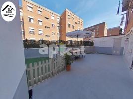Pis, 87.00 m², prop de bus i tren
