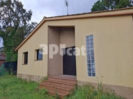 Houses (detached house), 84.00 m², almost new, Calle de Sant Pol