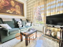 Pis, 70.00 m², près de bus et de métro, Calle de Guipúscoa