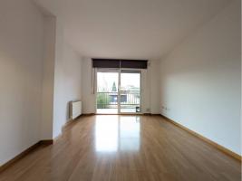 租 pis, 69.00 m²