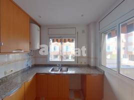 Piso, 161.00 m², cerca de bus y tren