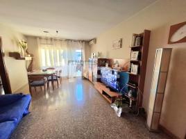 Квартиры, 98.00 m², pядом автобусный и железнодорожный, MOLIVELL