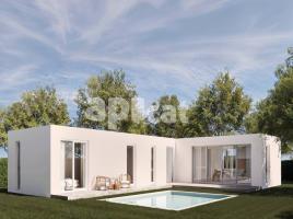 Casa (unifamiliar aïllada), 124.00 m², prop de bus i tren, nou