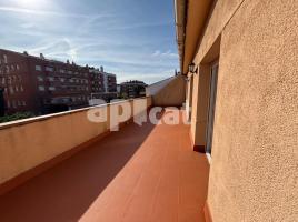 Àtic, 199.00 m², près de bus et de train