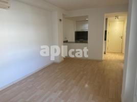 Apartament, 56.00 m², almost new, Calle Enric Vincke