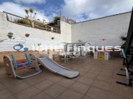 Houses (terraced house), 130.00 m², near bus and train