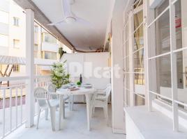 Piso, 37.00 m², cerca de bus y tren