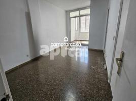 Piso, 89.00 m², cerca de bus y tren, La Marina del Port