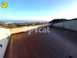 Casa (unifamiliar aislada), 466.00 m², cerca de bus y tren, seminuevo