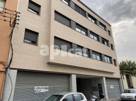 Коммерческая недвижимость, 230.00 m², Calle de Milà i Fontanals, 33