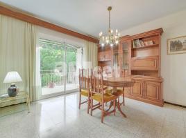 Pis, 81.00 m², prop de bus i tren, Calle del Dr. Pasteur, 4