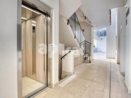 Àtic, 68.00 m², fast neu, Calle Roger de Lluria, 5