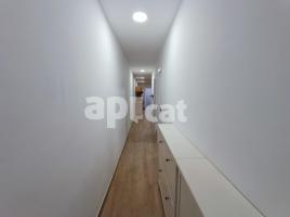  (unifamiliar adossada), 81.00 m², in der Nähe von Bus und Bahn