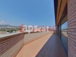 Pis, 72.00 m², près de bus et de train, presque neuf, Sant Joan Despí