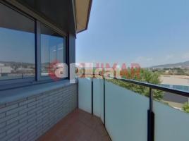 Pis, 72.00 m², près de bus et de train, presque neuf, Sant Joan Despí