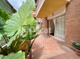 Pis 在 月租, 60.00 m², 附近的公共汽車和火車, Calle de Jericó