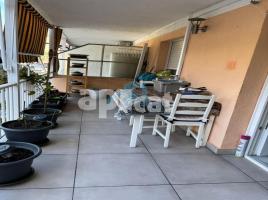 Piso, 77.00 m², cerca de bus y tren, Calle de Berlín