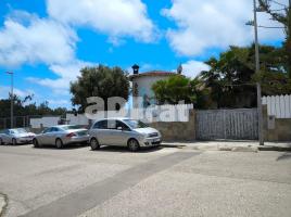 Casa (xalet / torre), 95.00 m², prop de bus i tren, Calle Àries