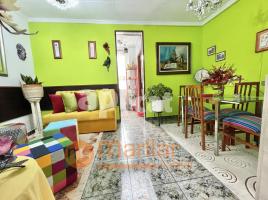 Квартиры, 52.00 m², Рядом с автобусом и метро