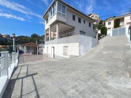  (xalet / torre), 290.00 m²