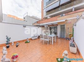 Duplex, 112.00 m², near bus and train, almost new