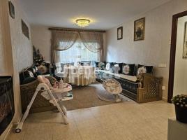 Pis, 100 m², presque neuf, Zona