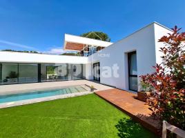  (unifamiliar aïllada), 433 m², fast neu, Zona